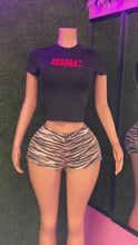 Load image into Gallery viewer, Zebra Shorts